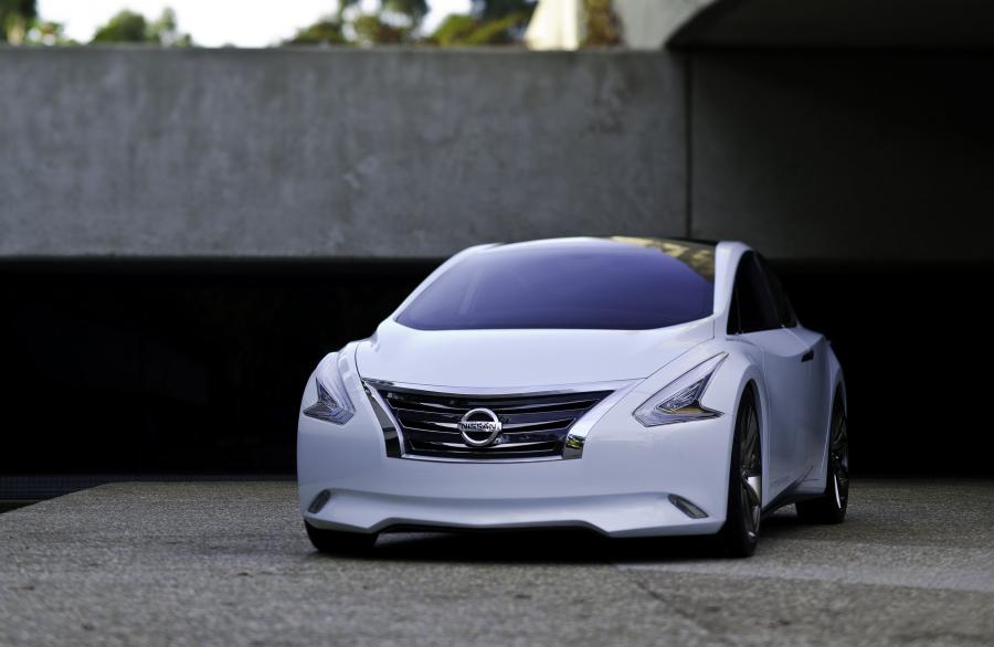  Nissan Ellure Concept 2010 года  (фото 47 из 52)